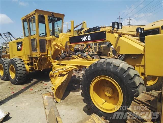 CAT 140 G Niveleuse