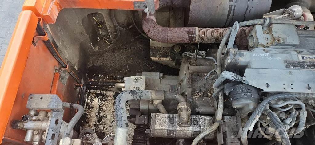Terex TW 150 Pelle sur pneus