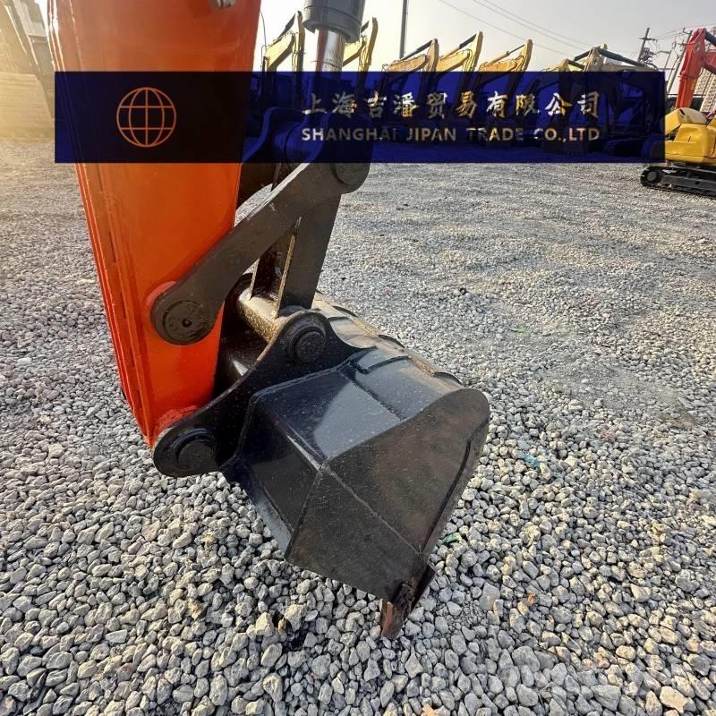 Doosan DX 75 Mini pelle 7t-12t