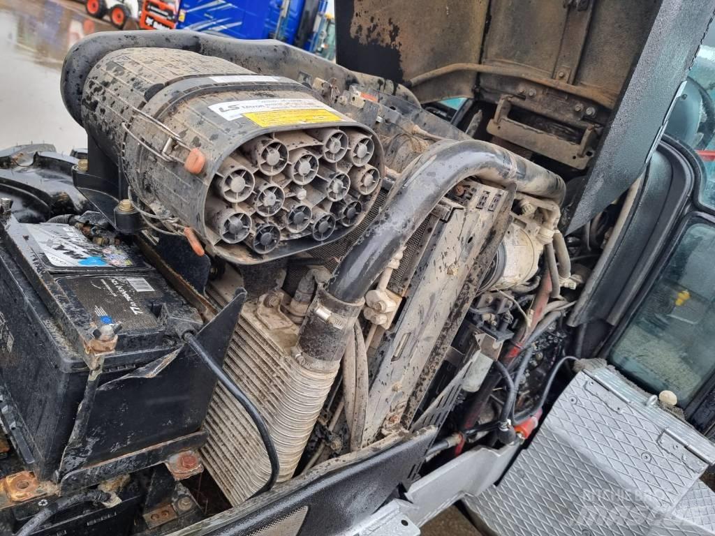 LS Mtron Plus 100 Tracteur