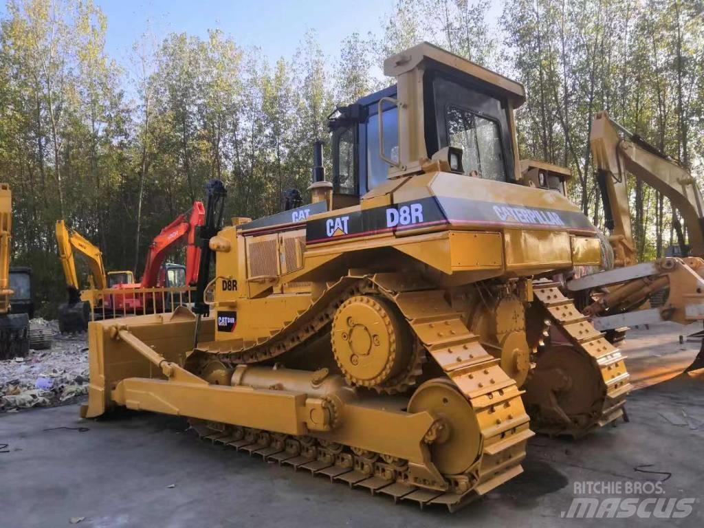 CAT D 8 R Bouteurs sur chenilles