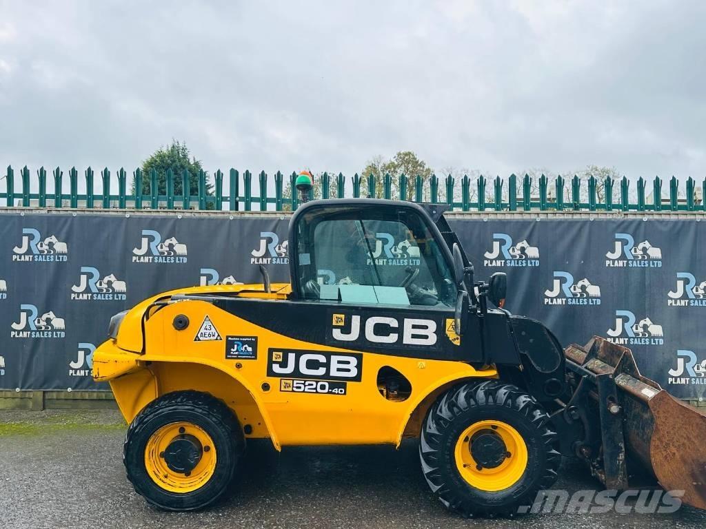 JCB 520-40 Chariot télescopique