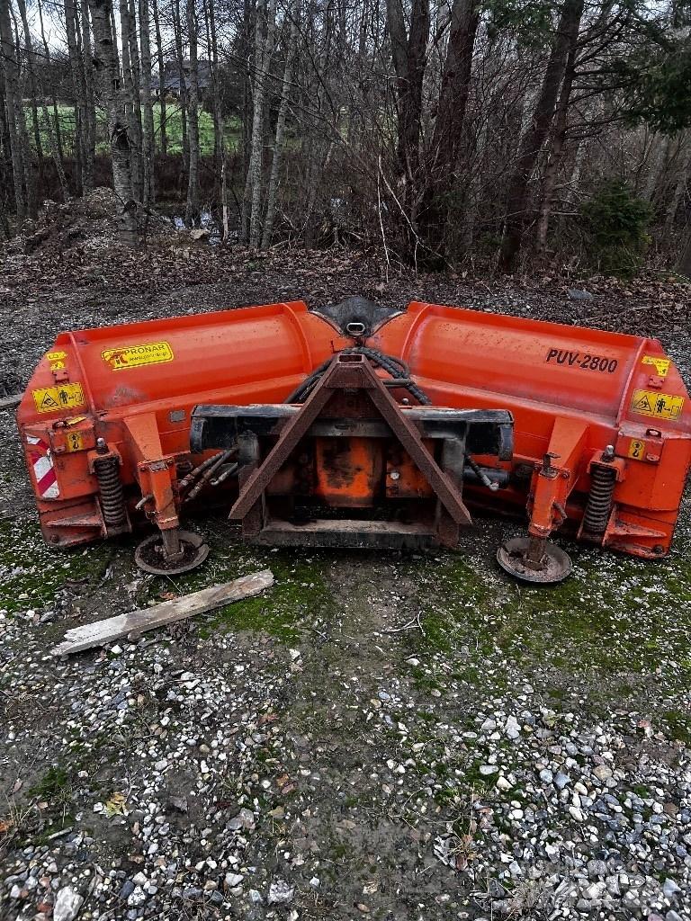 Pronar PUV 2800 Chasse neige