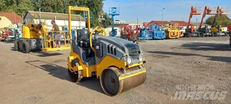 Hamm HD10C VV Rouleaux tandem