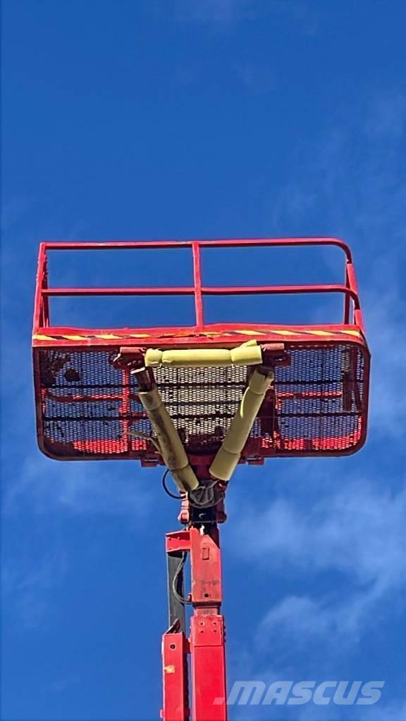 JLG 510 AJ Nacelles articulées