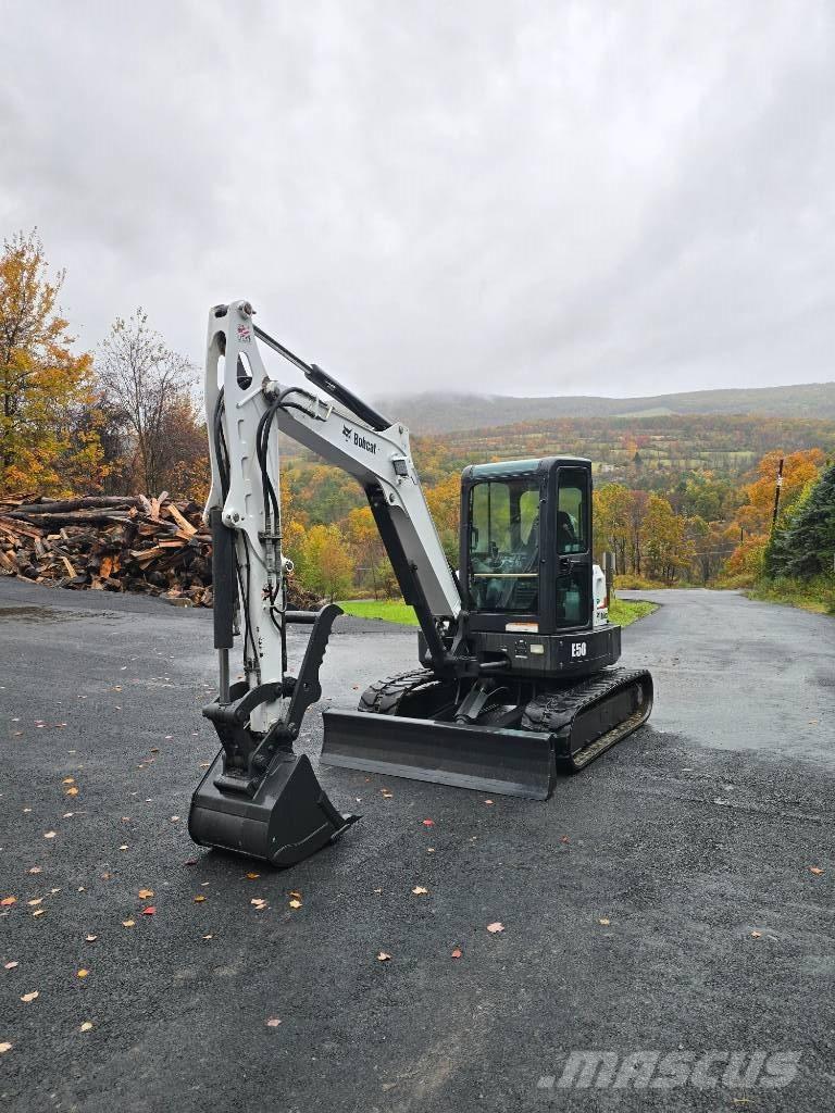 Bobcat E 50 Mini pelle < 7t