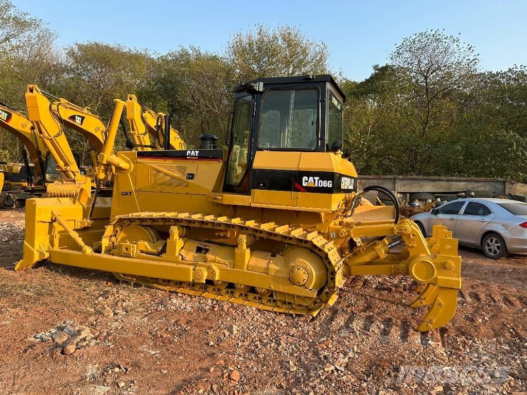 CAT D6G Bouteurs sur chenilles