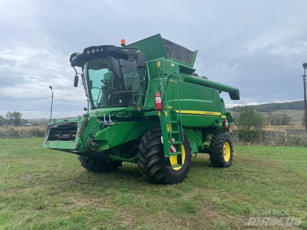John Deere W 660 Moissonneuse batteuse
