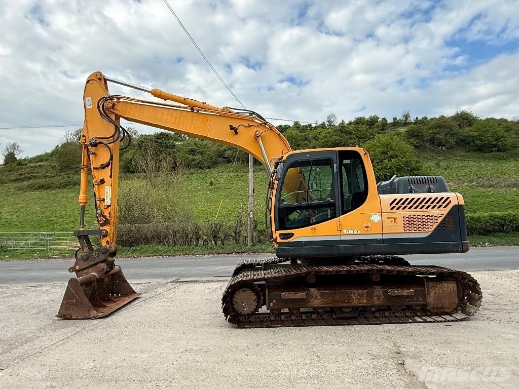Hyundai R180LC-9A Pelle sur chenilles