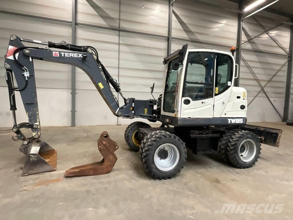 Terex TW 85 Pelle sur pneus