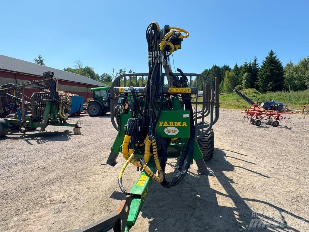 Farma T 10 Remorque forestière avec grue