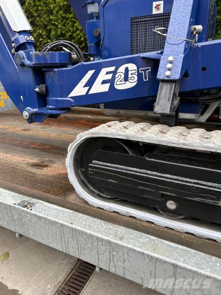 Teupen Leo 25T Nacelles télescopiques