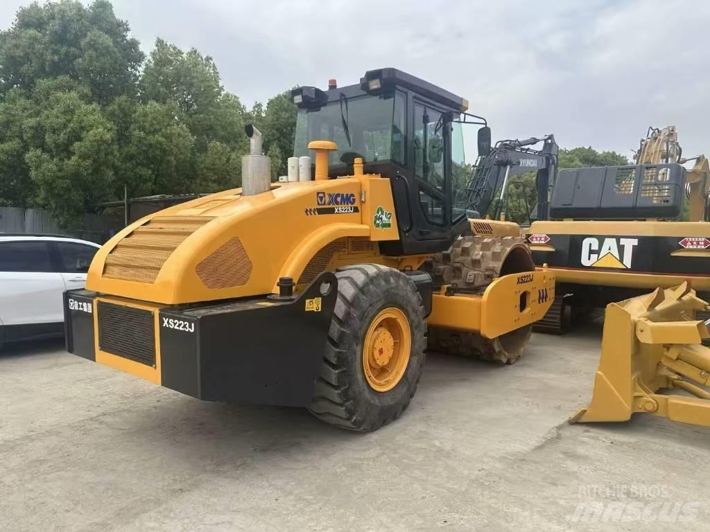 XCMG XS 223 J Rouleaux monocylindre