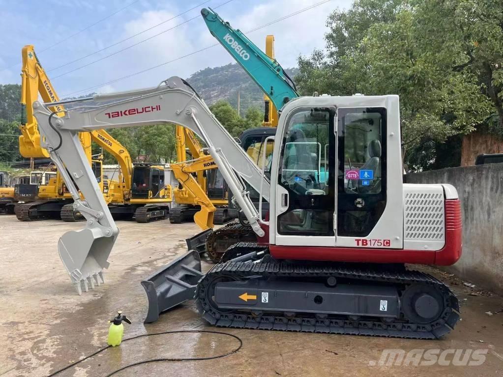 Takeuchi TB175C Pelle sur chenilles
