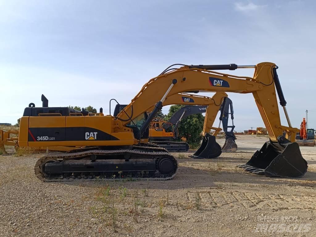 CAT 345 D L ME Pelle sur chenilles