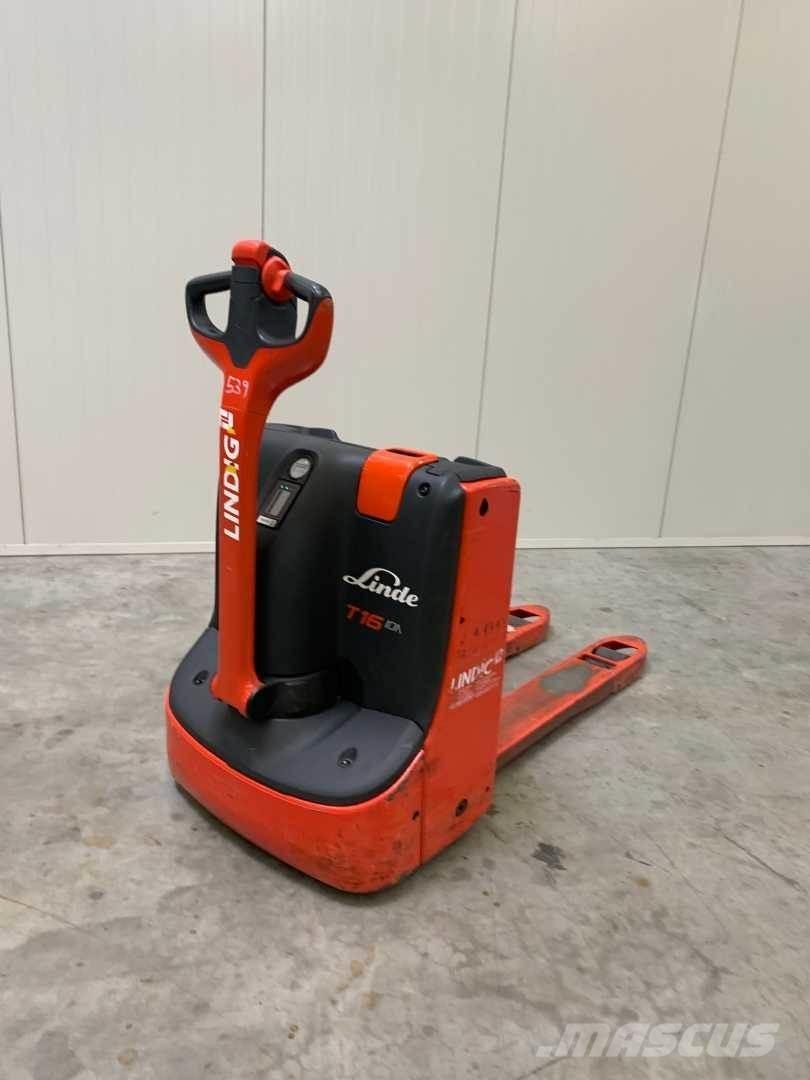 Linde T16 ION Gerbeur accompagnant