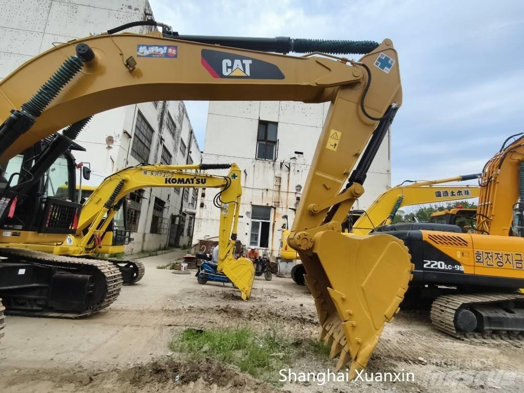 CAT 330 D2 L Pelle sur chenilles