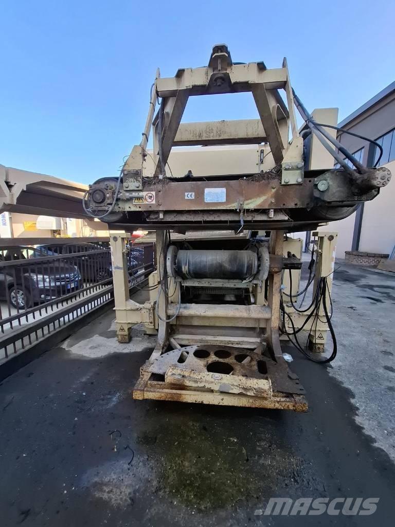 REV UF100 Concasseur