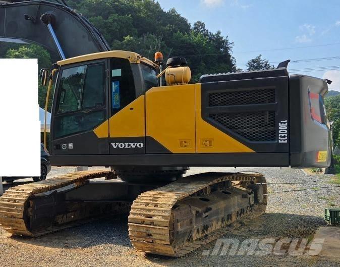Volvo EC 300 EL Pelle sur chenilles