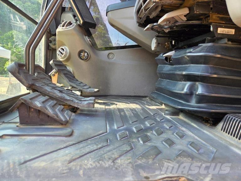 Volvo EC 300 EL Pelle sur chenilles
