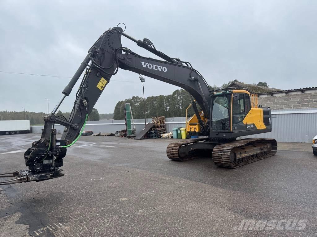 Volvo EC 220 E Pelle sur chenilles