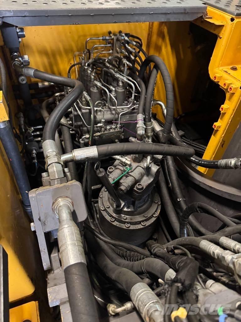 Volvo EC 220 E Pelle sur chenilles