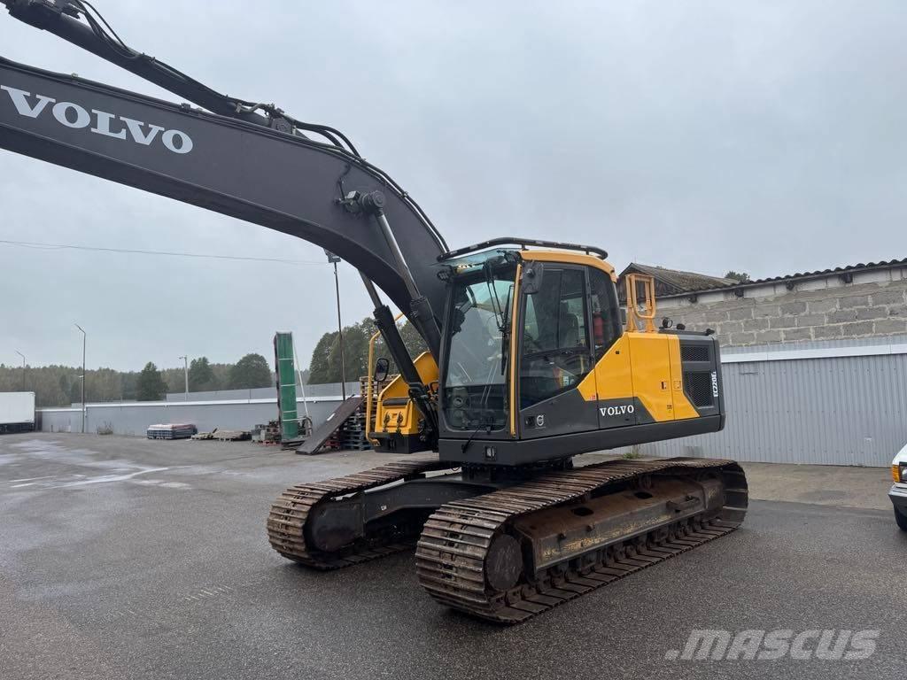 Volvo EC 220 E Pelle sur chenilles