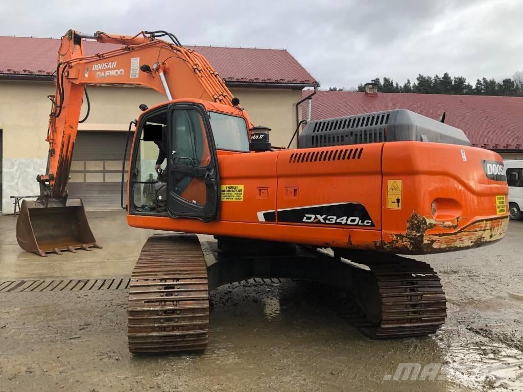 Doosan DX 340 LC Pelle sur chenilles