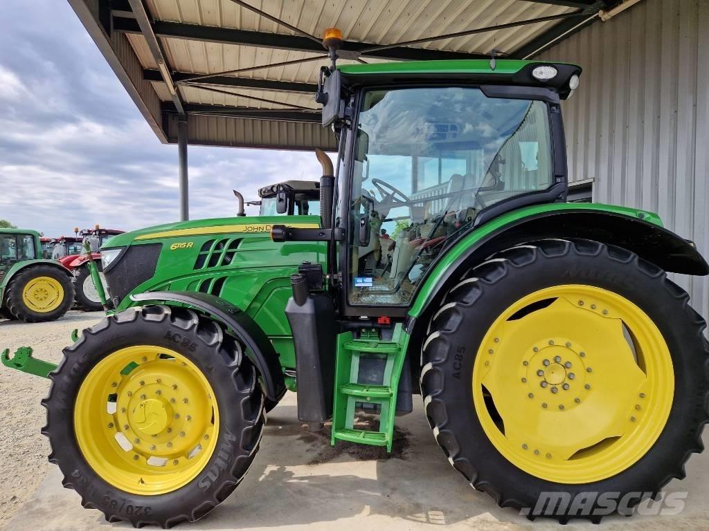 John Deere 6115 R Tracteur