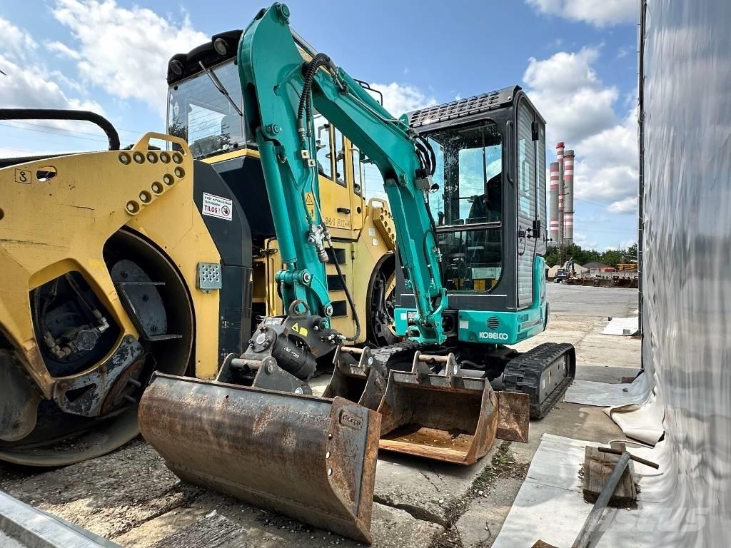 Kobelco SK17SR-3E Mini pelle < 7t