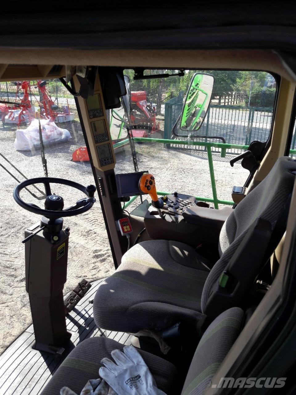 John Deere 7350 Ensileuse automotrice