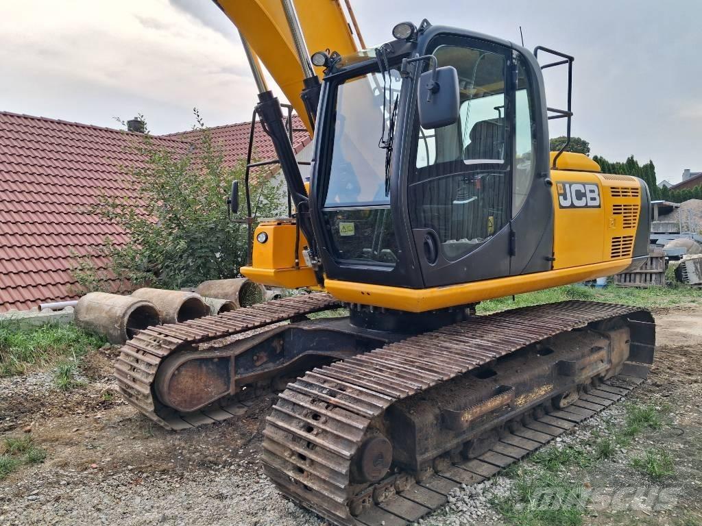 JCB JS210LC T4F Pelle sur chenilles