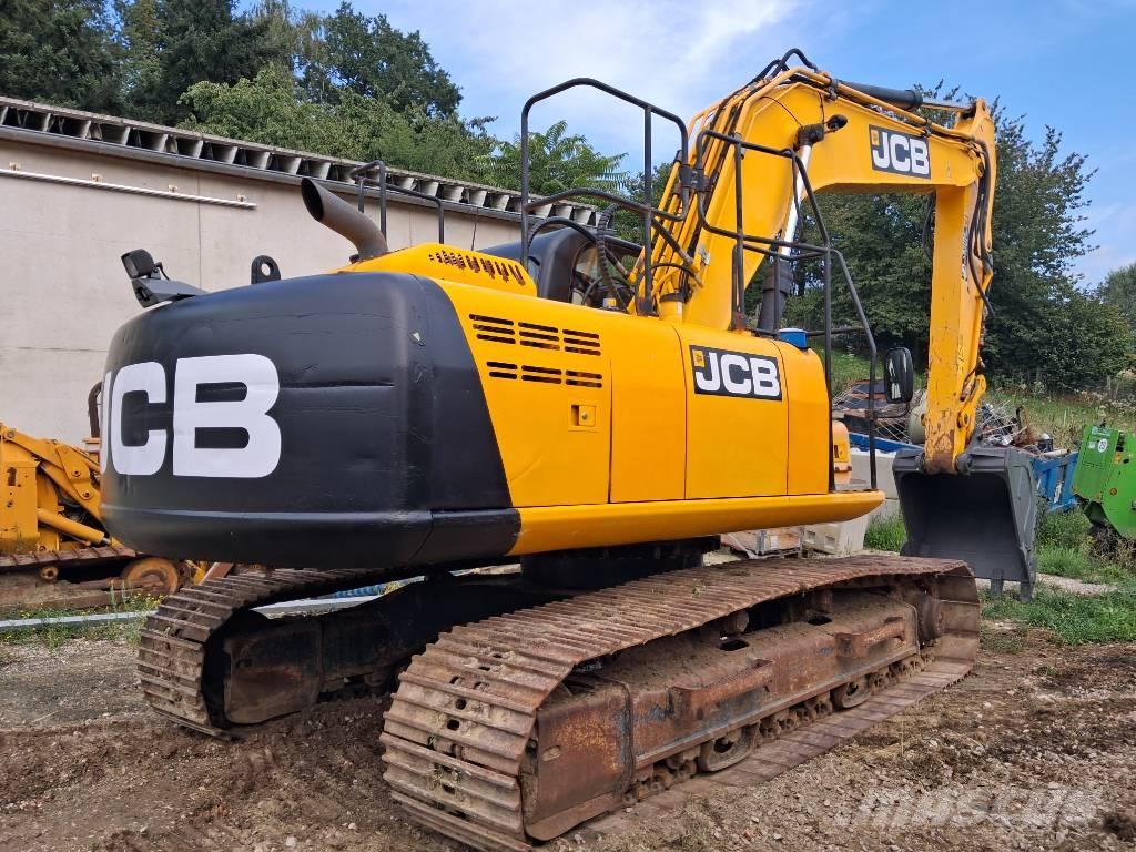 JCB JS210LC T4F Pelle sur chenilles