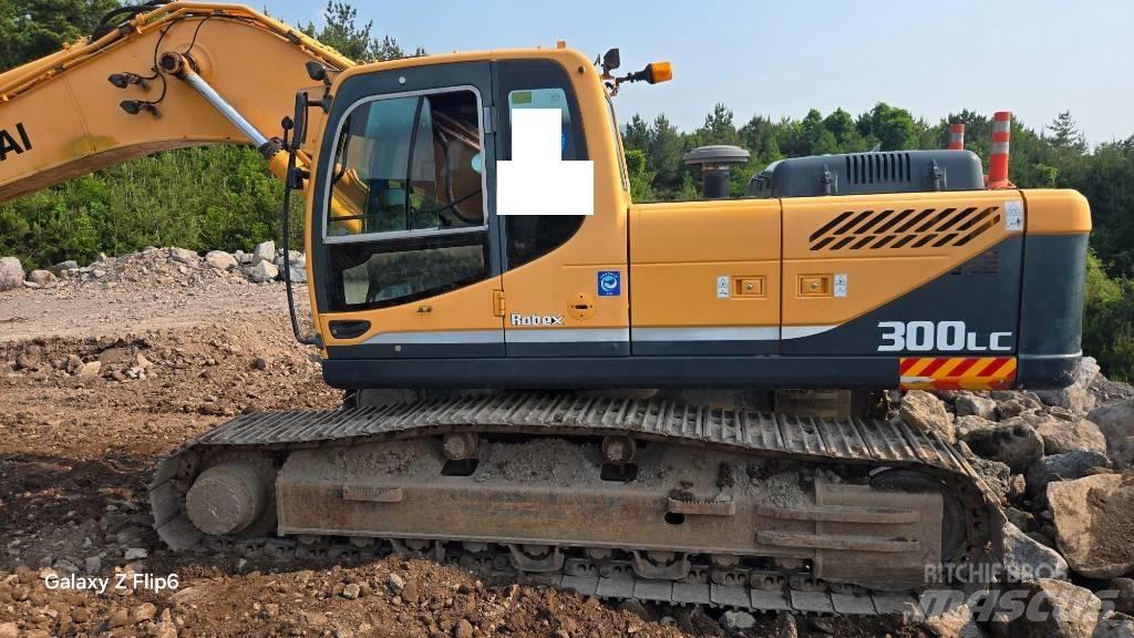 Hyundai Robex 300 LC Pelle sur chenilles