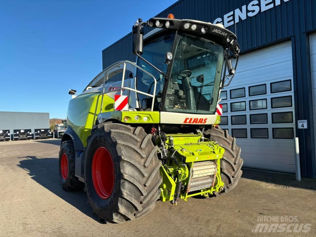 CLAAS Jaguar 950 4WD Ensileuse automotrice