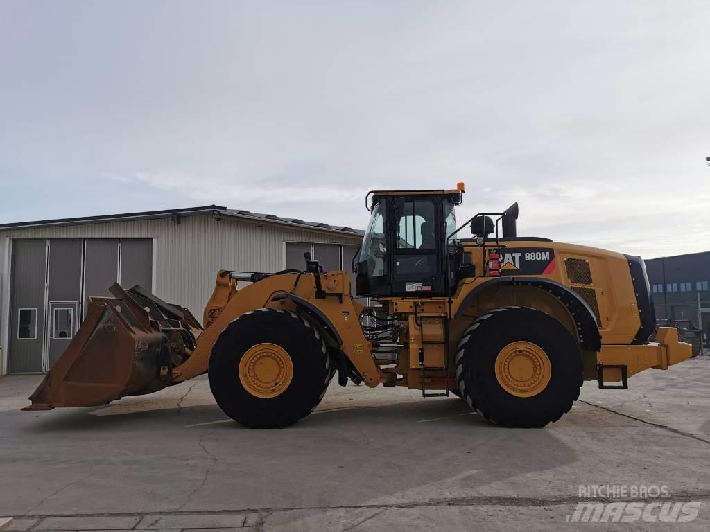 CAT 980M Chargeuse sur pneus