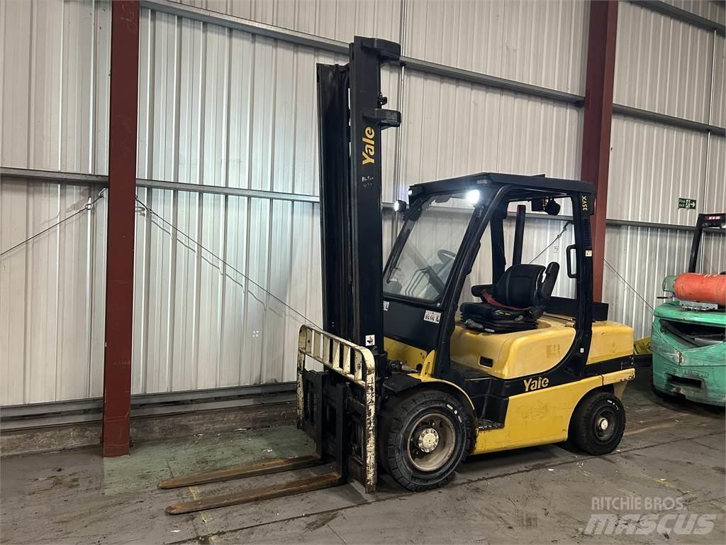 Yale GDP35VX Chariots diesel