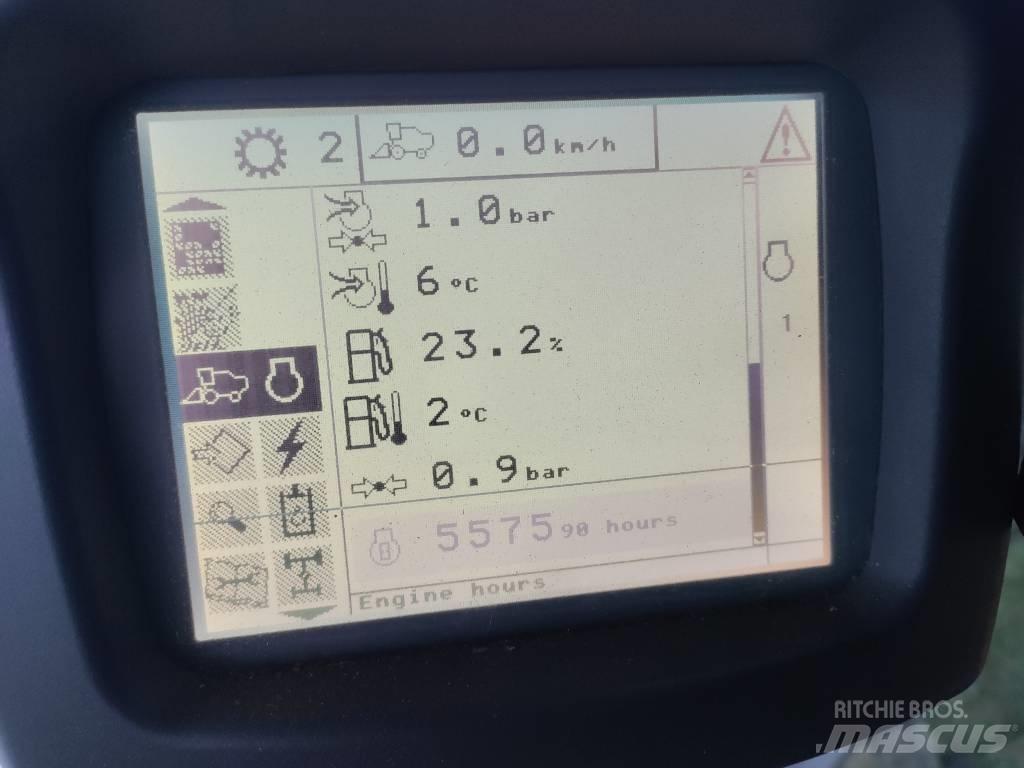 New Holland CX 860 Moissonneuse batteuse