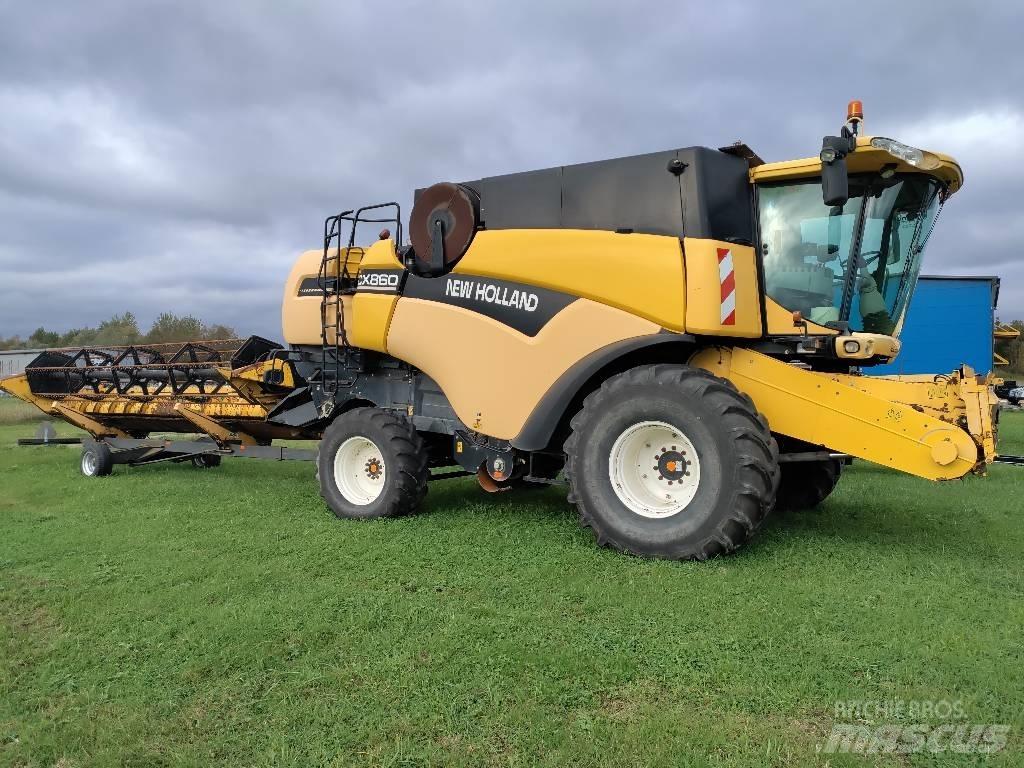 New Holland CX 860 Moissonneuse batteuse