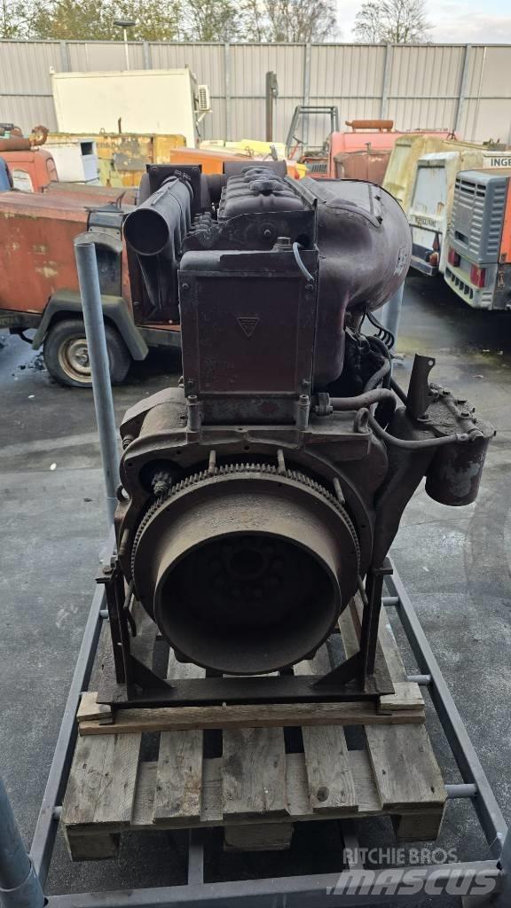 Deutz F4L514 Moteur