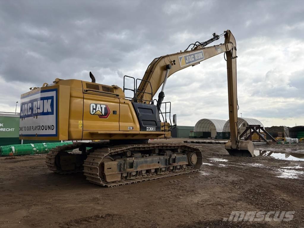 CAT 374 Long-reach Pelle longue portée