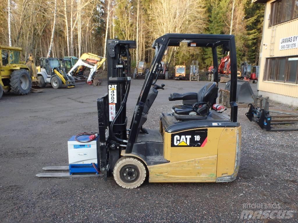 CAT EP 16 CPNT Chariots élévateurs électriques