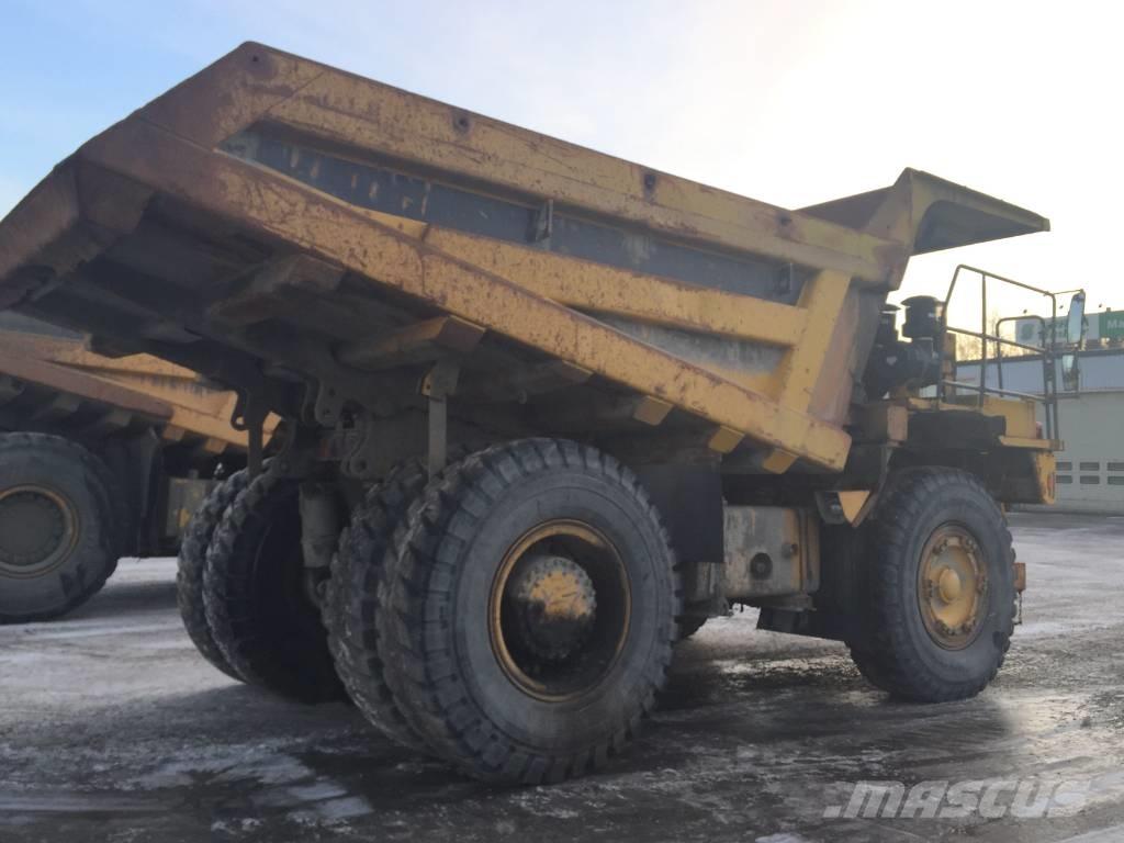 Komatsu HD 405-6 Tombereau rigide