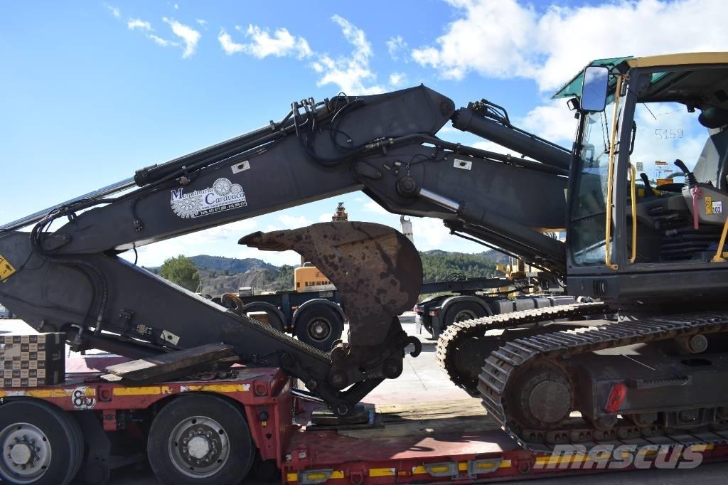 Volvo EC 240 C N L Pelle sur chenilles
