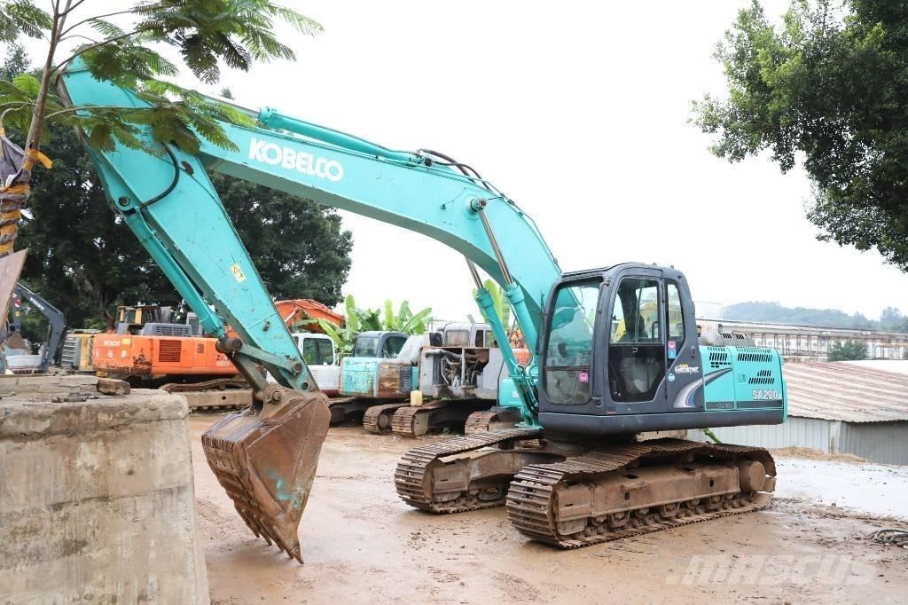 Kobelco SK 200-8 Pelle sur chenilles