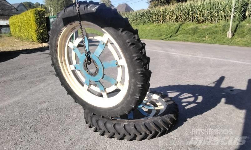 BKT 9.5R44 Pneus, roues et jantes