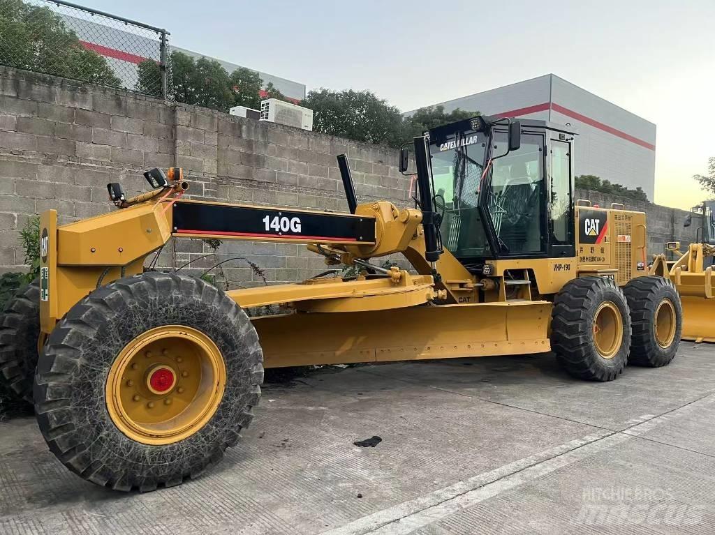 CAT 140 G Niveleuse