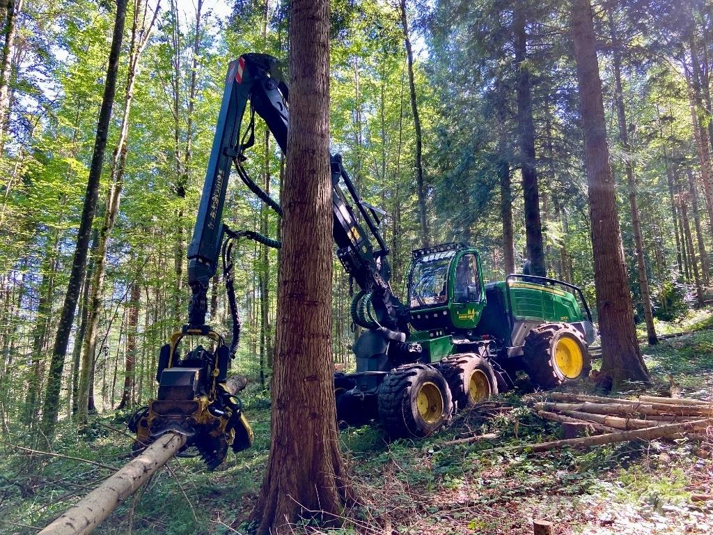 John Deere 1270 G Abatteuse