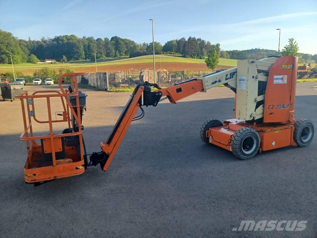 JLG E 300 AJP Nacelles articulées