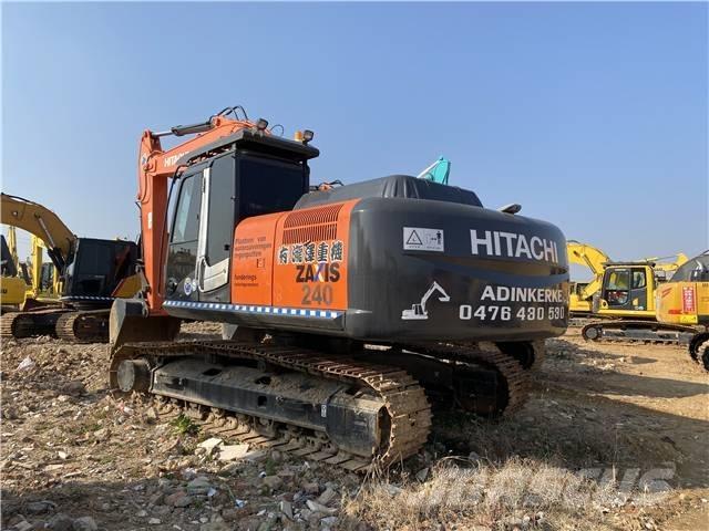 Hitachi ZX240 Pelle sur chenilles
